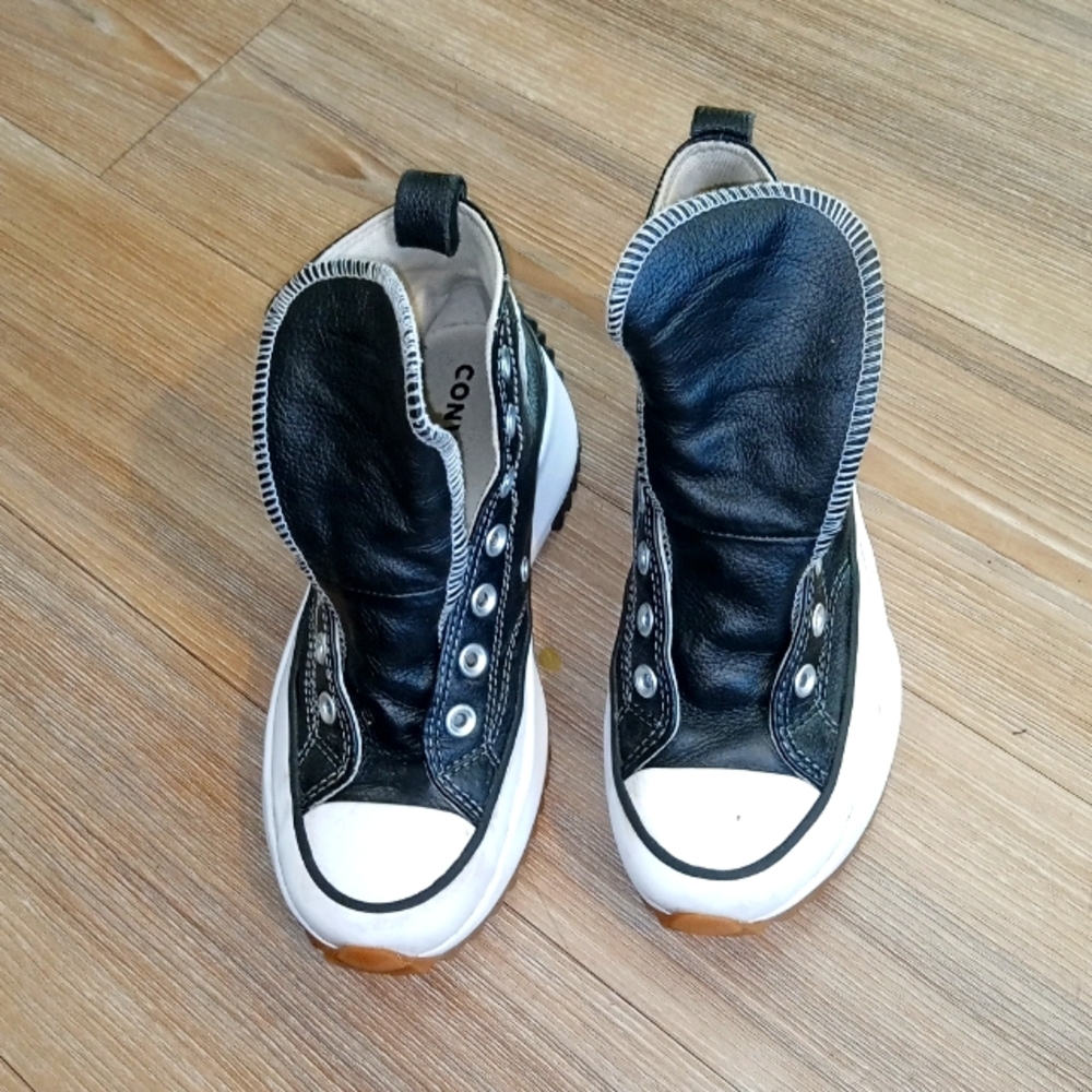 Converse bubble gum
